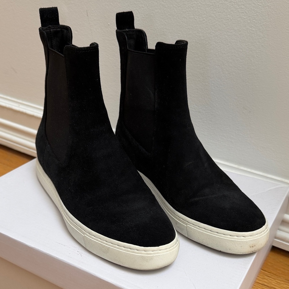 Vince Norman-b Black Suede Ankle Boots